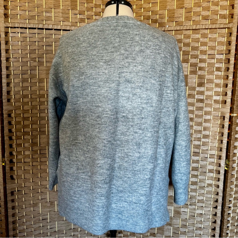 βοΈ NWOT soft heather grey H&M v neck sweater XXL - Picture 6 of 13